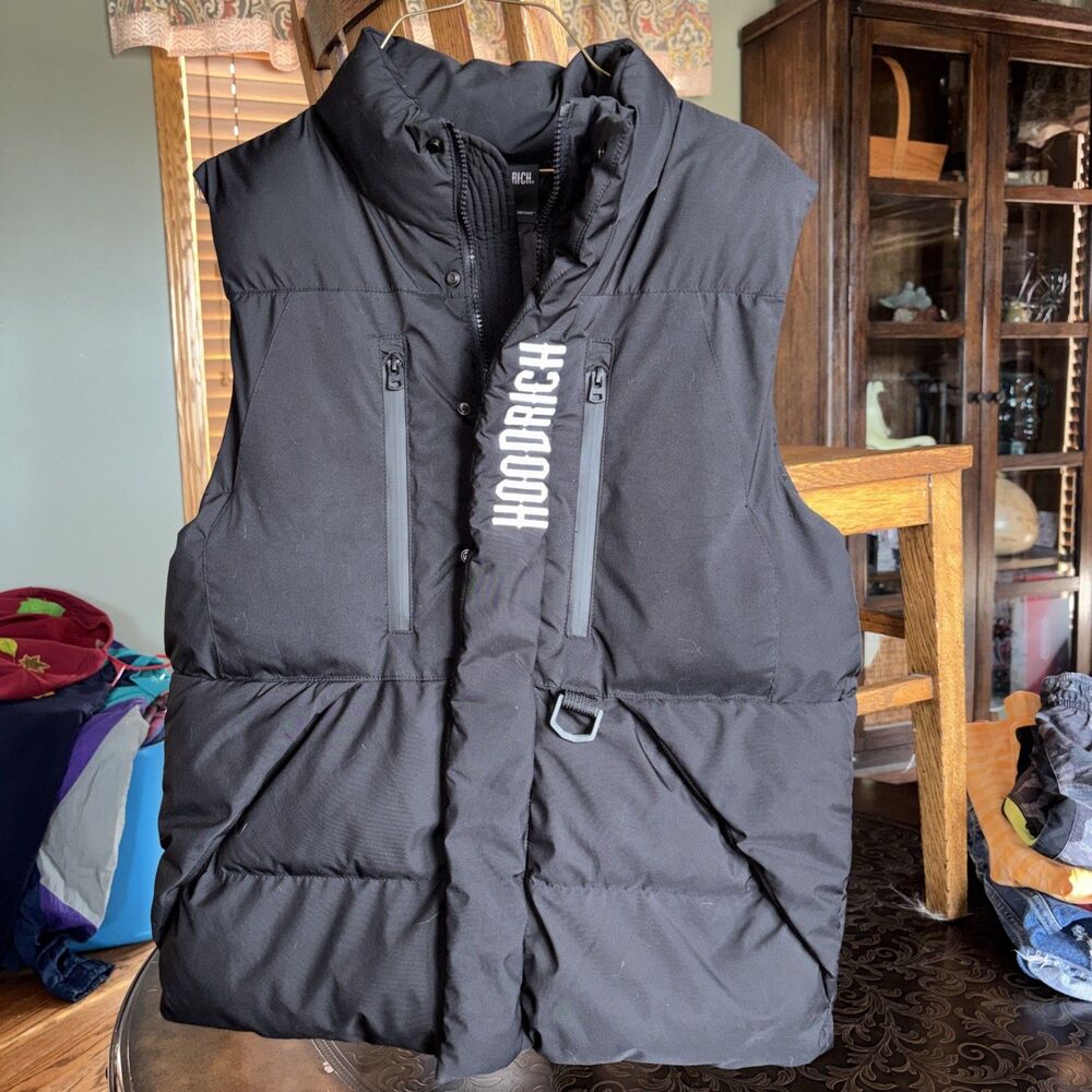 HOODRICH PUFFER VEST STREETWEAR DEPT MENS SMALL FROM NOTHING TO SOMETHING